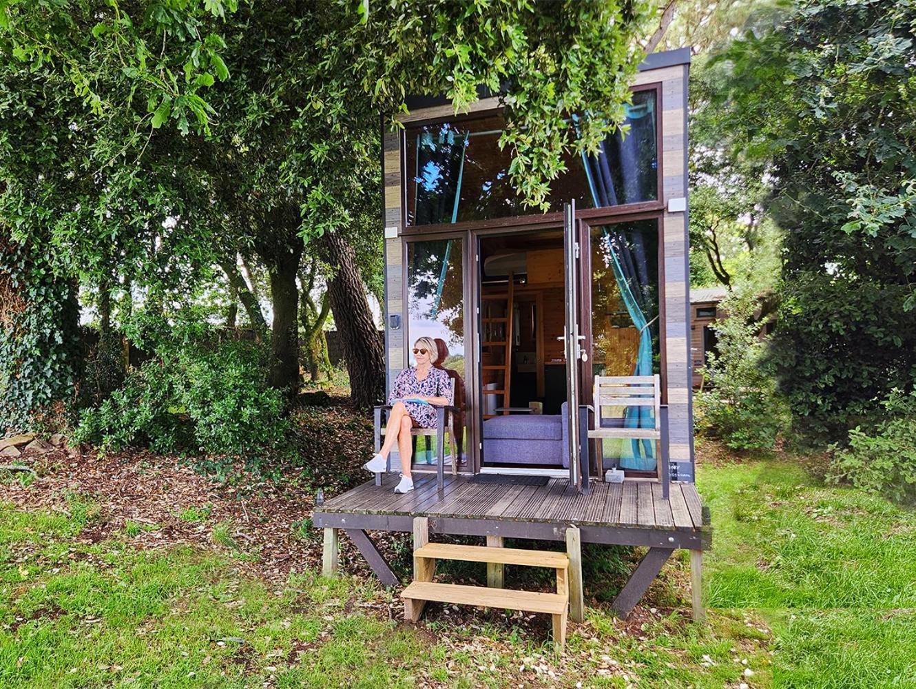 Gites & Tiny Houses Les Hauts De Toulvern Baden Room photo