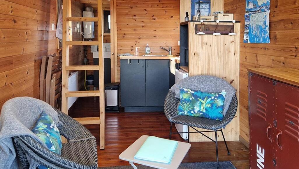 Gites & Tiny Houses Les Hauts De Toulvern Baden Room photo